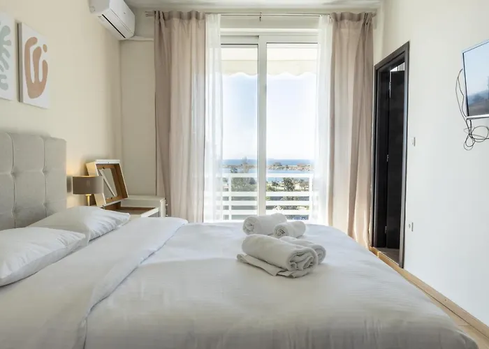 Modern Apt In Glyfada A Breath Away From The Sea - The View