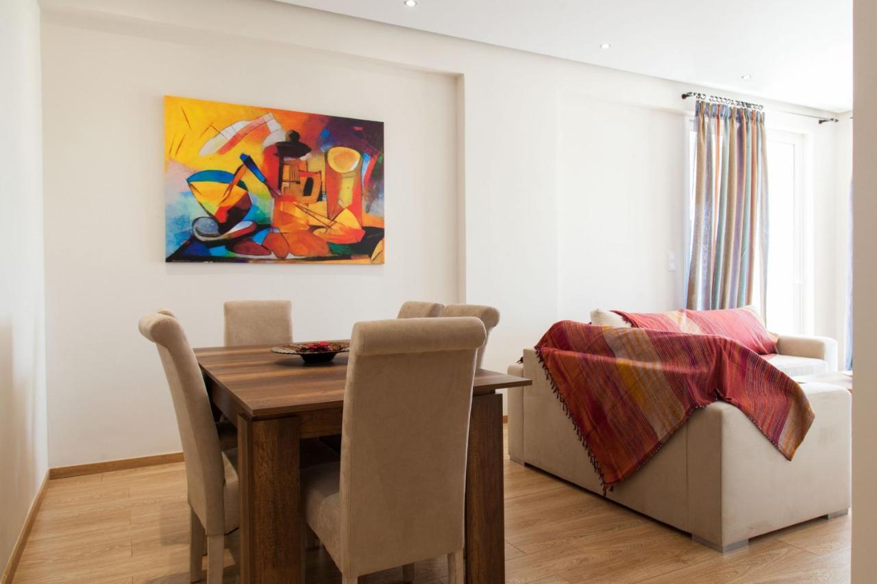 Modern In Glyfada A Breath Away From The Sea - The View