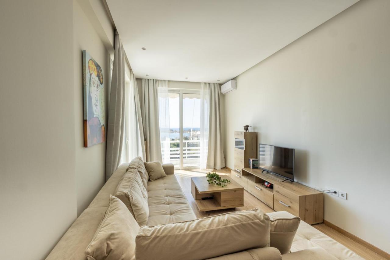 Modern In Glyfada A Breath Away From The Sea - The View *