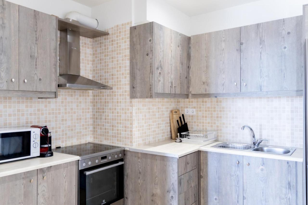 Appartement Modern In Glyfada A Breath Away From The Sea - The View